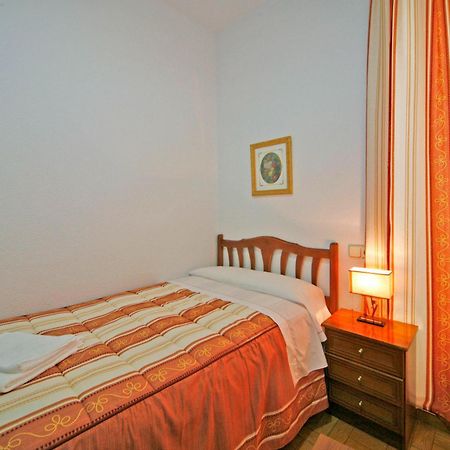 Hostal San Antonio Μαδρίτη Εξωτερικό φωτογραφία