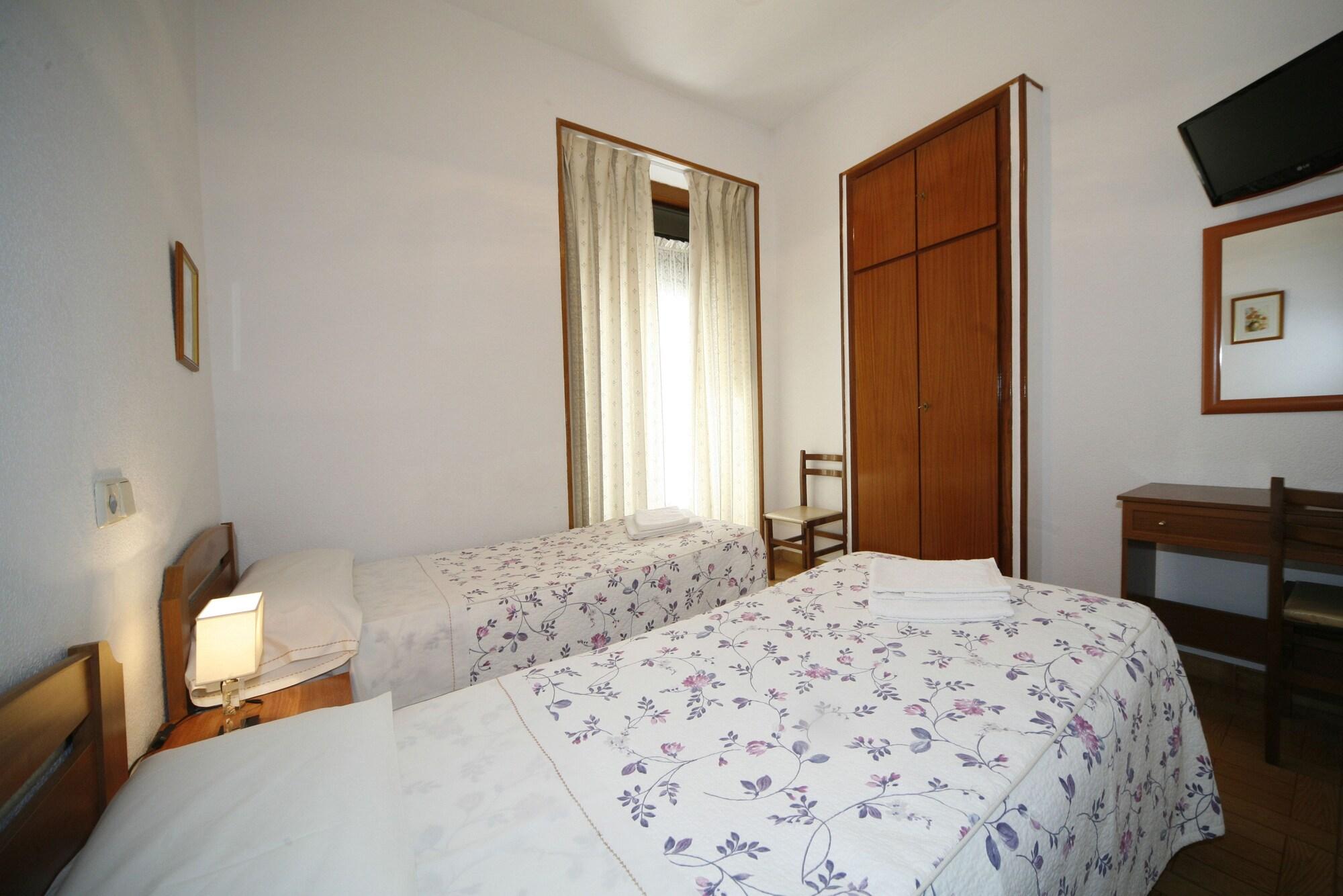 Hostal San Antonio Μαδρίτη Εξωτερικό φωτογραφία