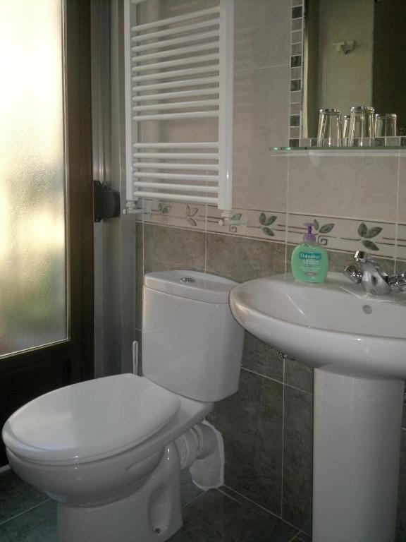 Hostal San Antonio Μαδρίτη Δωμάτιο φωτογραφία